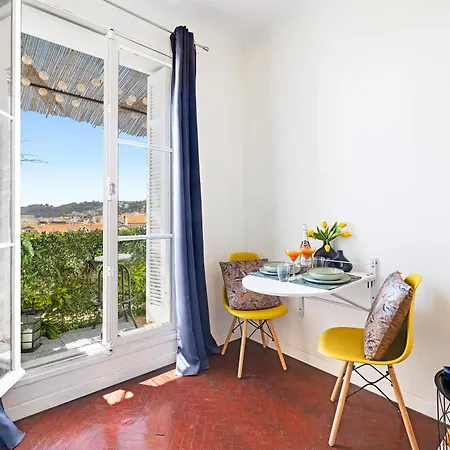 Hyper Center - Air Conditioning - Balcony - Wifi - Tramway - Quiet *