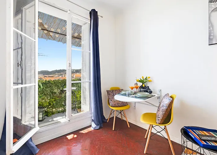Hyper Center - Air Conditioning - Balcony - Wifi - Tramway - Quiet *