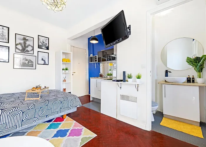 Hyper Center - Air Conditioning - Balcony - Wifi - Tramway - Quiet Appartement